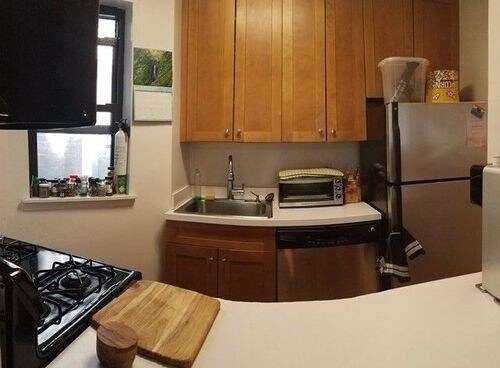 Foto del edificio - 144 W 17th St