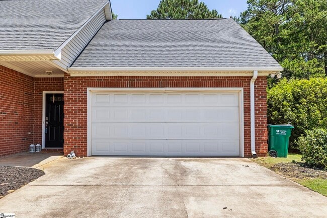 Foto del edificio - 317 N Sweetwater Hills Dr