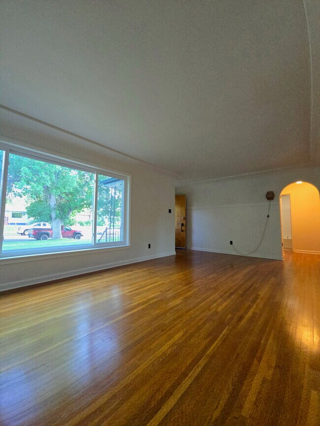Foto del edificio - 2719 6th Ave N