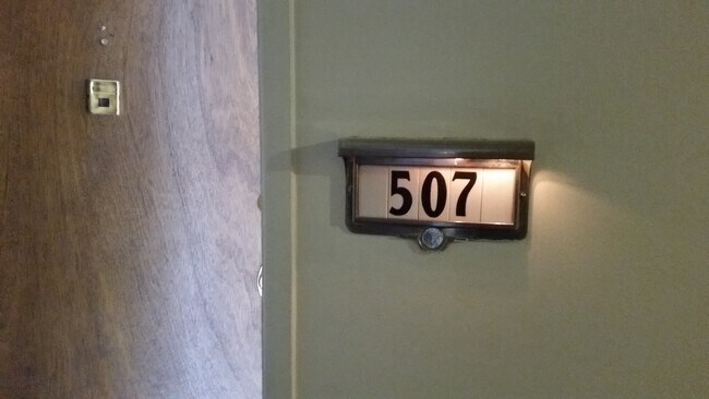 Foto del edificio - 509 E University Dr