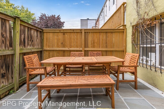 Building Photo - 1 br, 1 bath House - 1302 S Street NW Unit 1