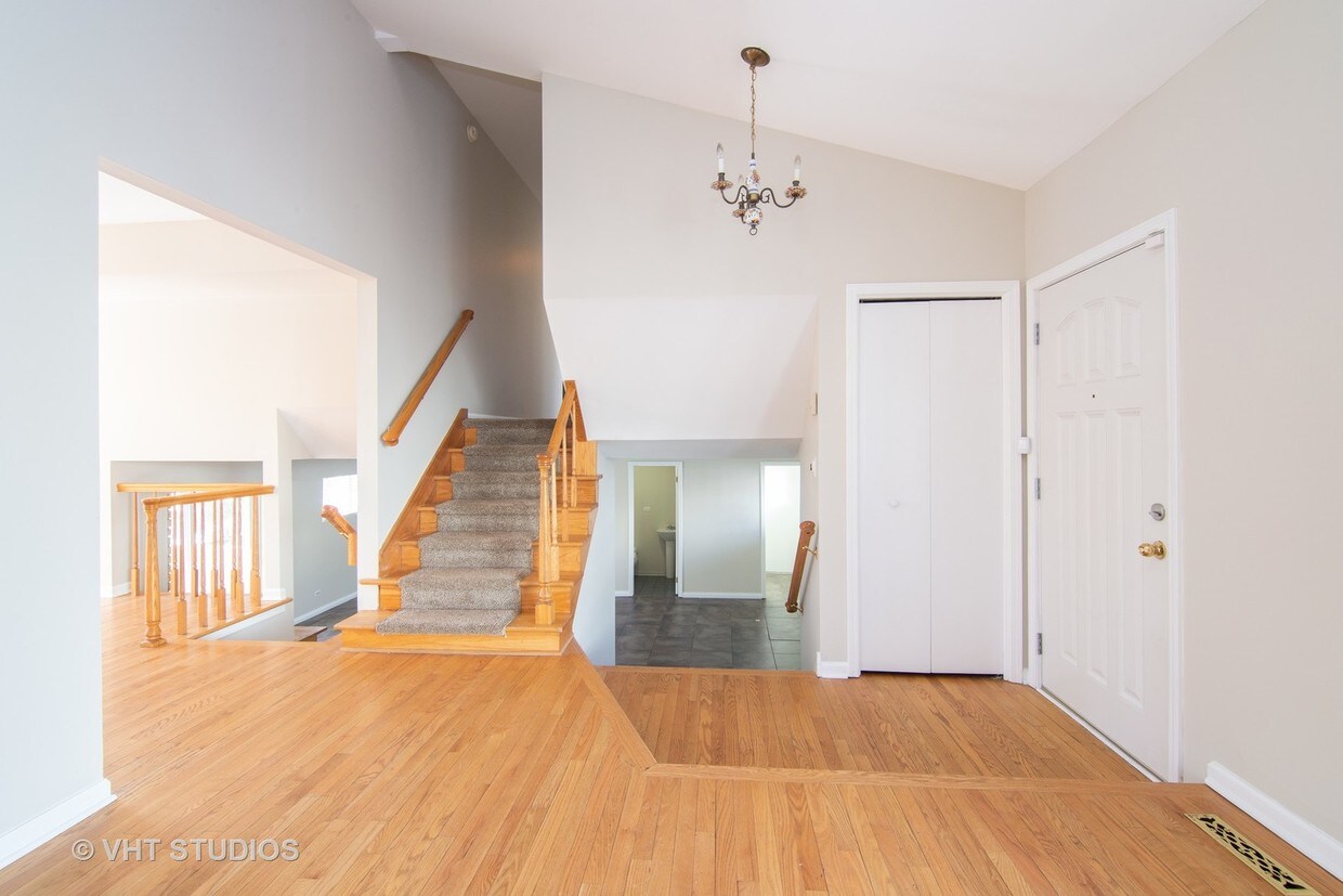 Foto principal - 867 Woodbine Rd