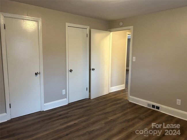 Building Photo - 3532 Fincher Blvd