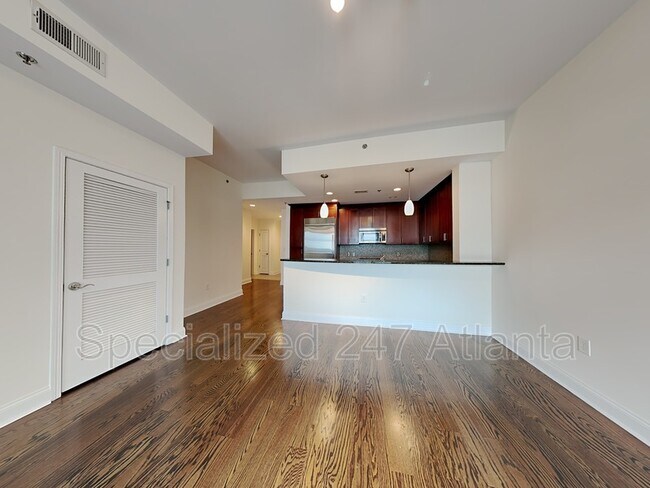 Building Photo - 270 17th St NW