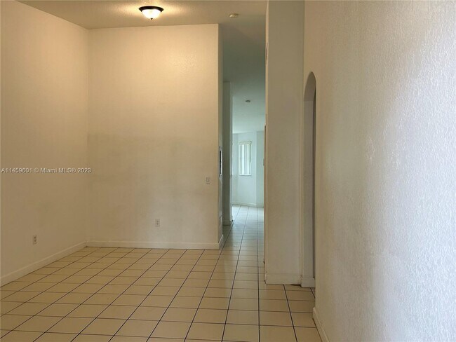 Foto del edificio - 2903 SE 17th Ave