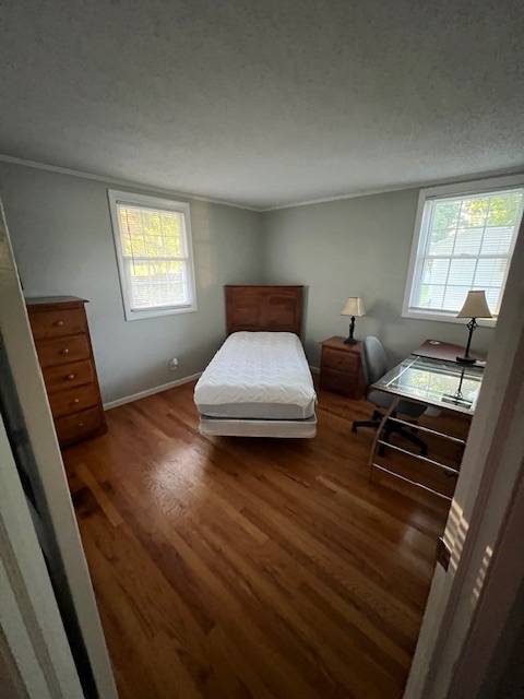 Primary Photo - 240 Greenaway Dr