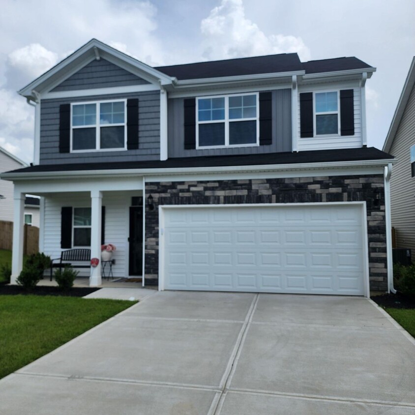 Primary Photo - Recently Built 4 Bedroom 2.5 Bath Home Com...