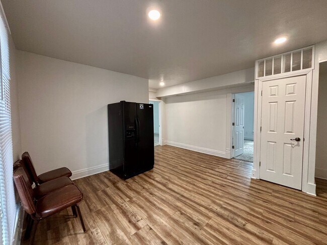 Photo - 2415 E Street Apartment
