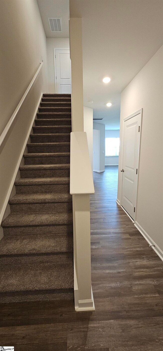 Foto del edificio - 794 Embark Cir