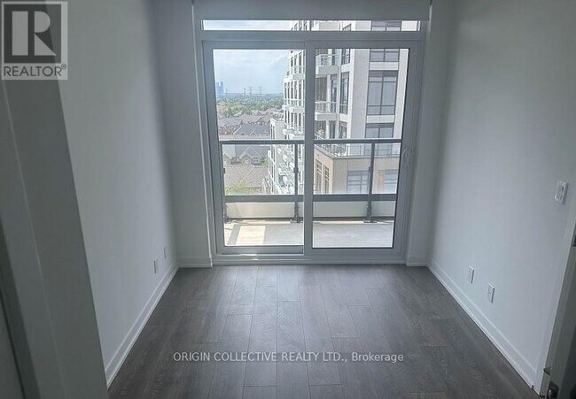 Building Photo - 7950 Bathurst St