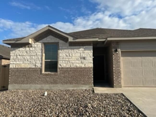 Building Photo - For Lease - 1605 Camden Court - Odessa, TX