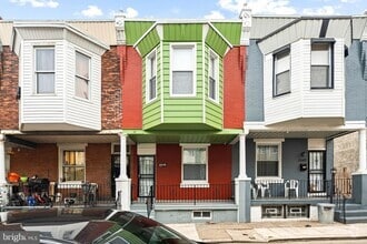 Building Photo - 5540 Harmer St