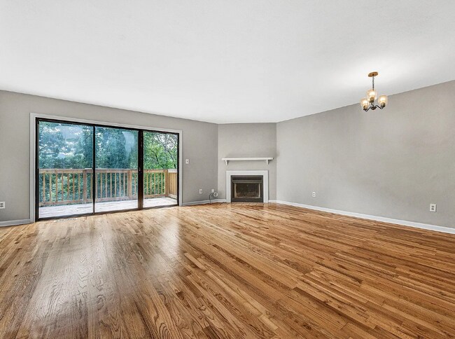 Foto del edificio - 3384 Morning Dove Rd