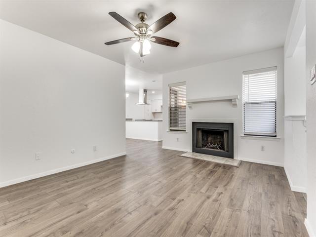 Foto del edificio - 638 Ridgeline Dr