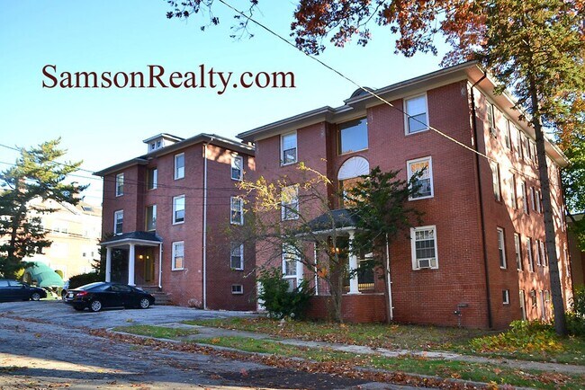 Foto del edificio - 67 Slater Ave