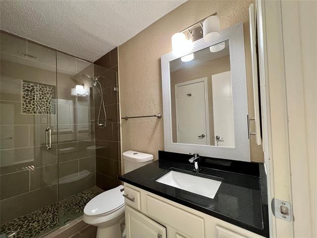 Foto del edificio - 1309 E Branch Hollow Dr