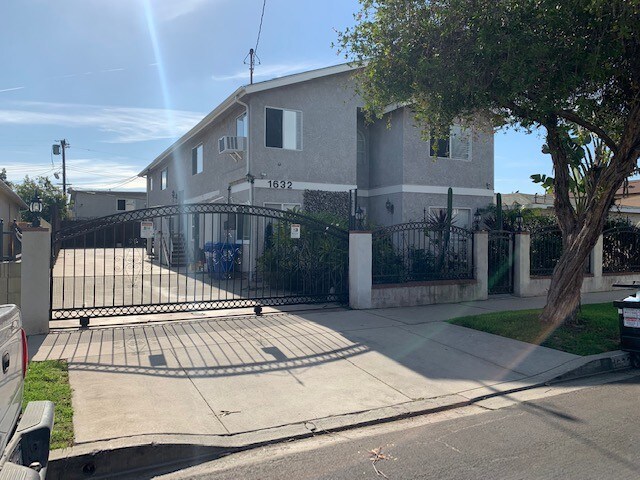 1632 West 205th Street - 1632 W 205th St