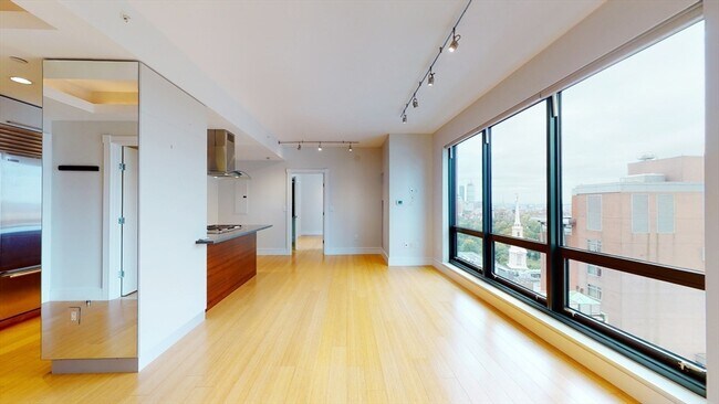 Building Photo - 45 Province St