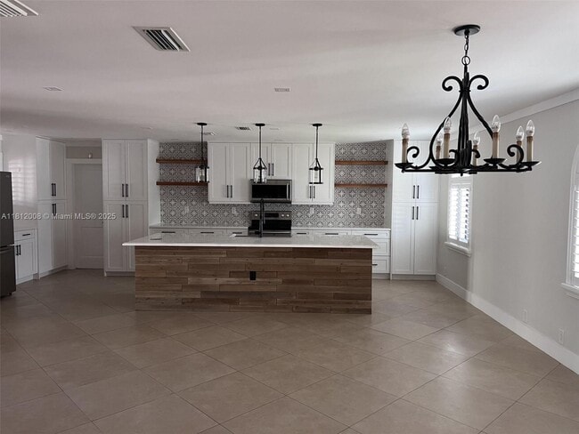 Foto del edificio - 10754 SW 30th St