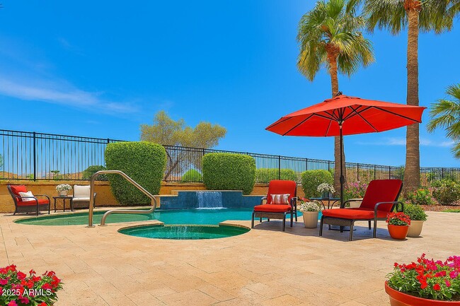 Foto del edificio - 13417 W La Vina Dr