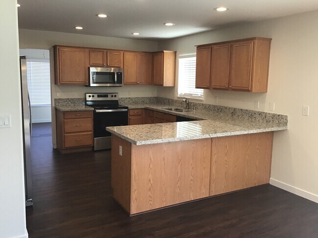 Foto del edificio - 18258 Oakbrook Ln