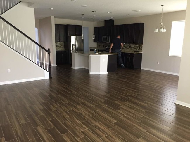 Building Photo - 3418 Somerset Park Dr