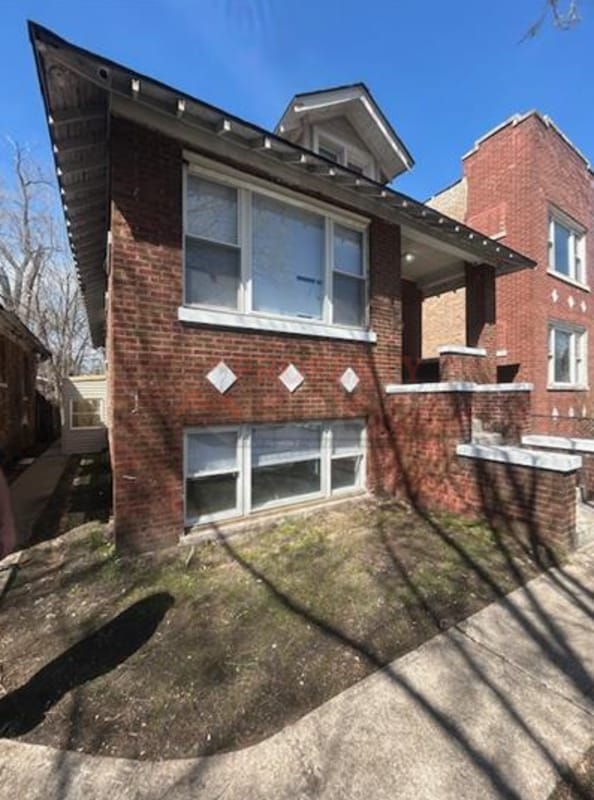 Building Photo - 1350 Van Buren St