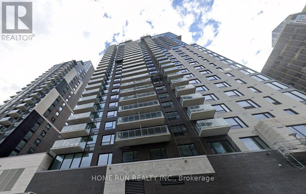 Primary Photo - 180-2180 George St