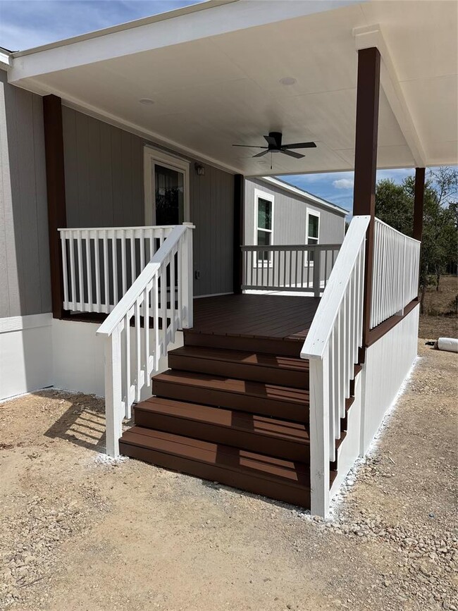 Building Photo - 277 Elm Forest Loop
