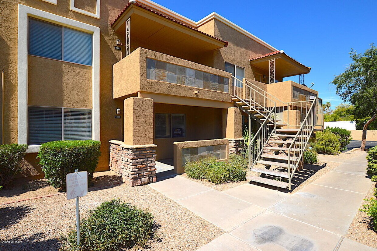 303 N Miller Rd, Scottsdale, AZ 85257 Townhouse for Rent in Scottsdale, AZ