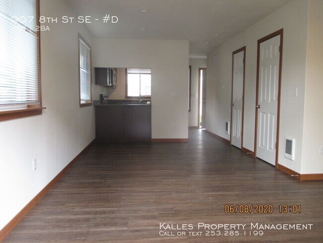 Foto del edificio - 907 8th St SE