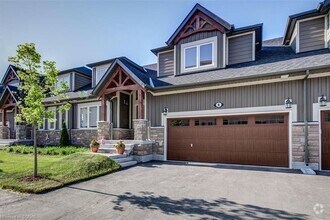 Building Photo - 4 Spooner Cres