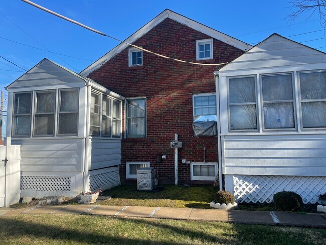 Foto del edificio - 4215 Jennings Station Rd