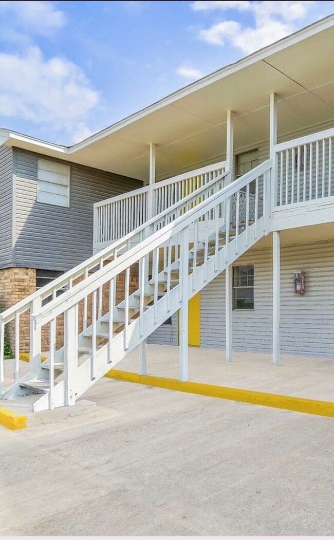 Interior Photo - The APEX