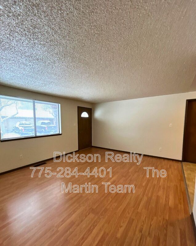 Building Photo - 1128 H St