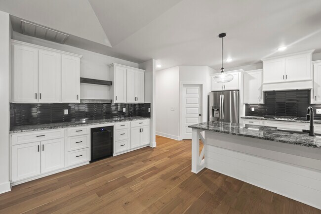 Foto del edificio - 1241 Silver Maple St