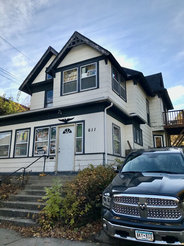 First floor of duplex - 611 E 27th St