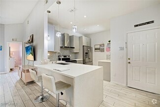 Building Photo - 4104 Bellasol Cir