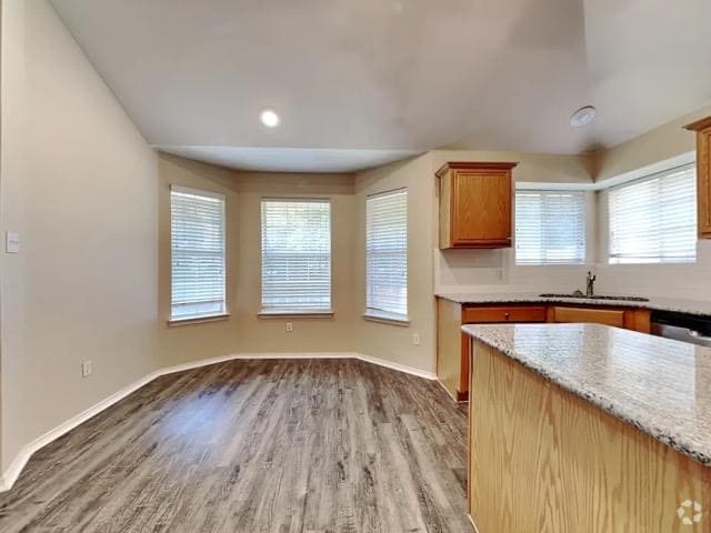 Building Photo - 4824 Stetson Dr S