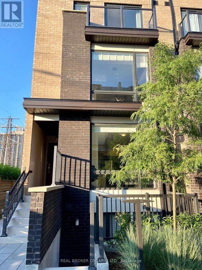 Photo du bâtiment - 28 Fieldway Rd