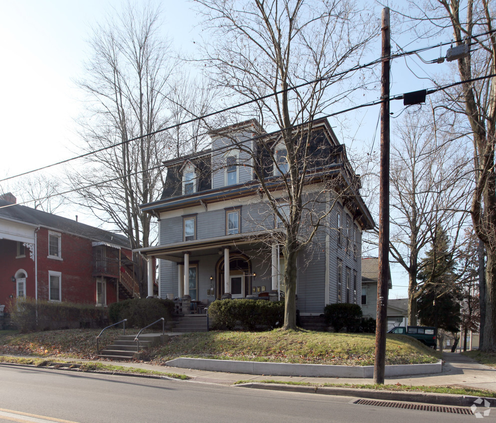 Building Photo - 37 S Mercer St