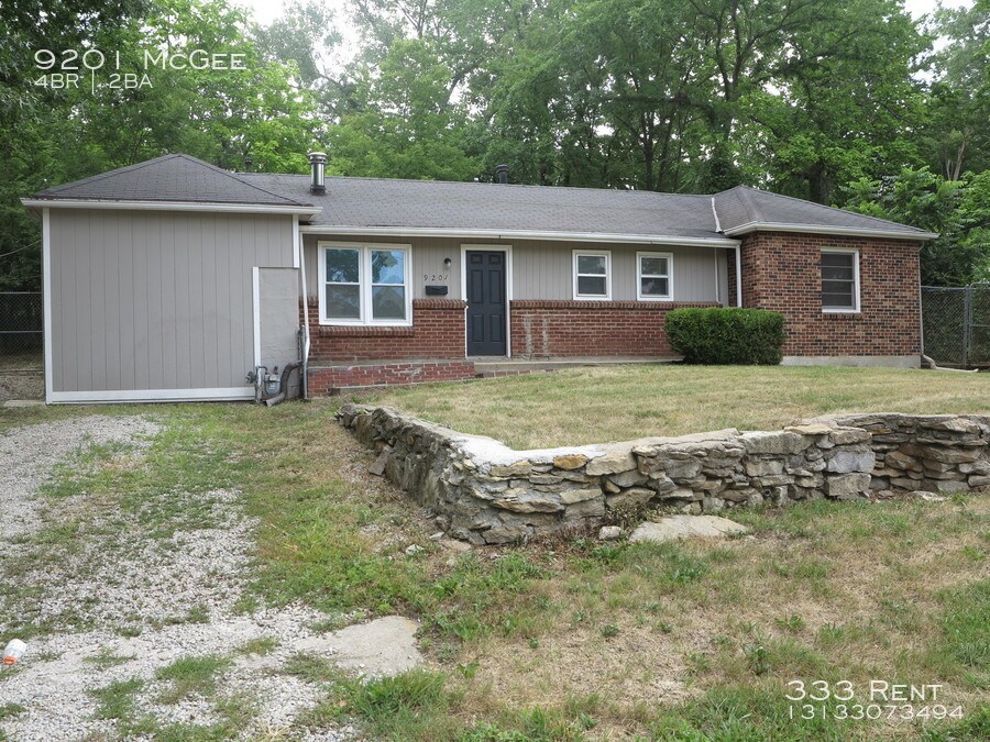 Great, large home in Waldo! House Rental in Kansas City, MO