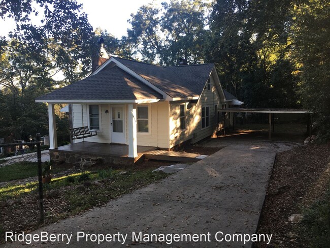 Building Photo - 3 br, 1 bath House - 8 Morningside Dr SW