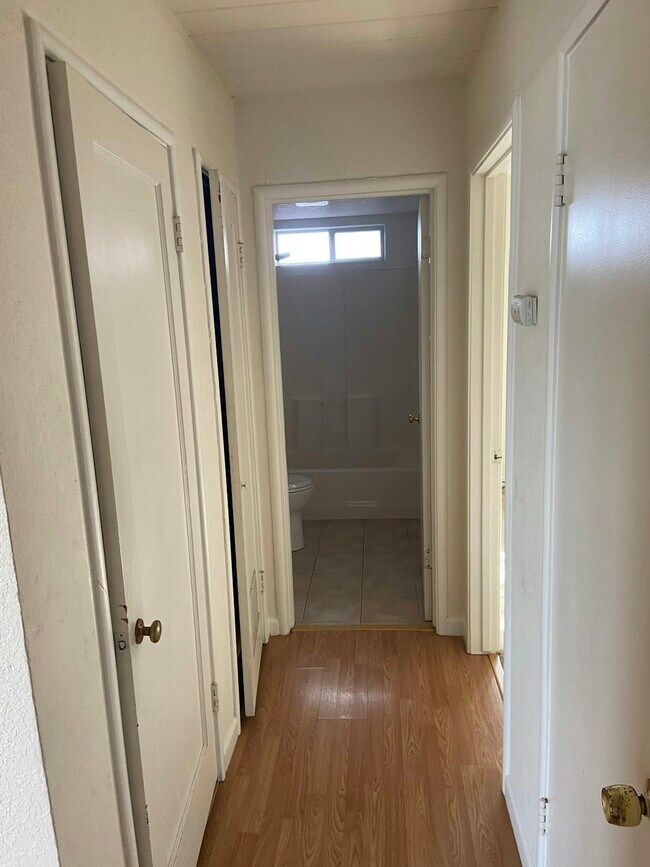 Building Photo - 1642 Second Street, Unit 1640