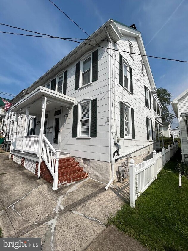 205 N Potomac St, Waynesboro, PA 17268 House Rental in Waynesboro, PA