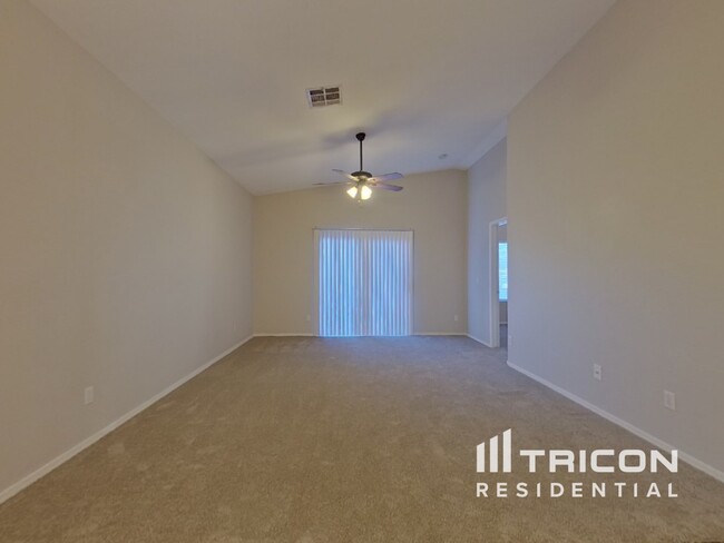 Building Photo - 33 S Laveen Pl