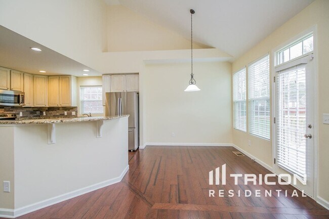 Building Photo - 771 Nelms Dr