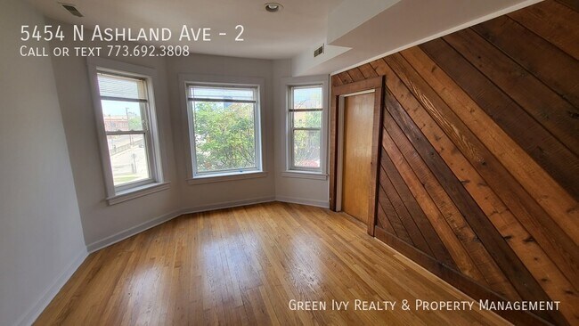 Foto del edificio - 5454 N Ashland Ave