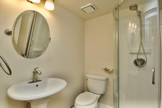 Foto del edificio - 3018 Lucas Ct