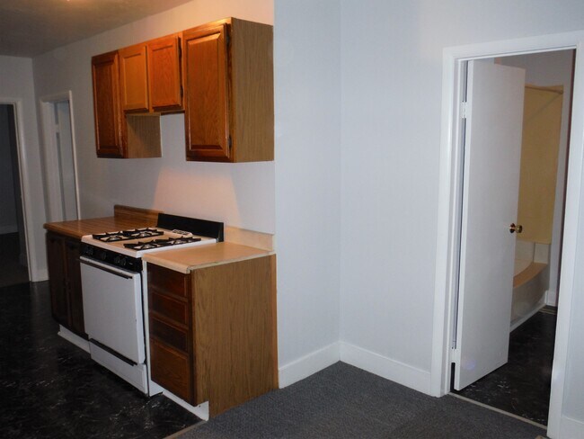 kitchen - 29 3rd St